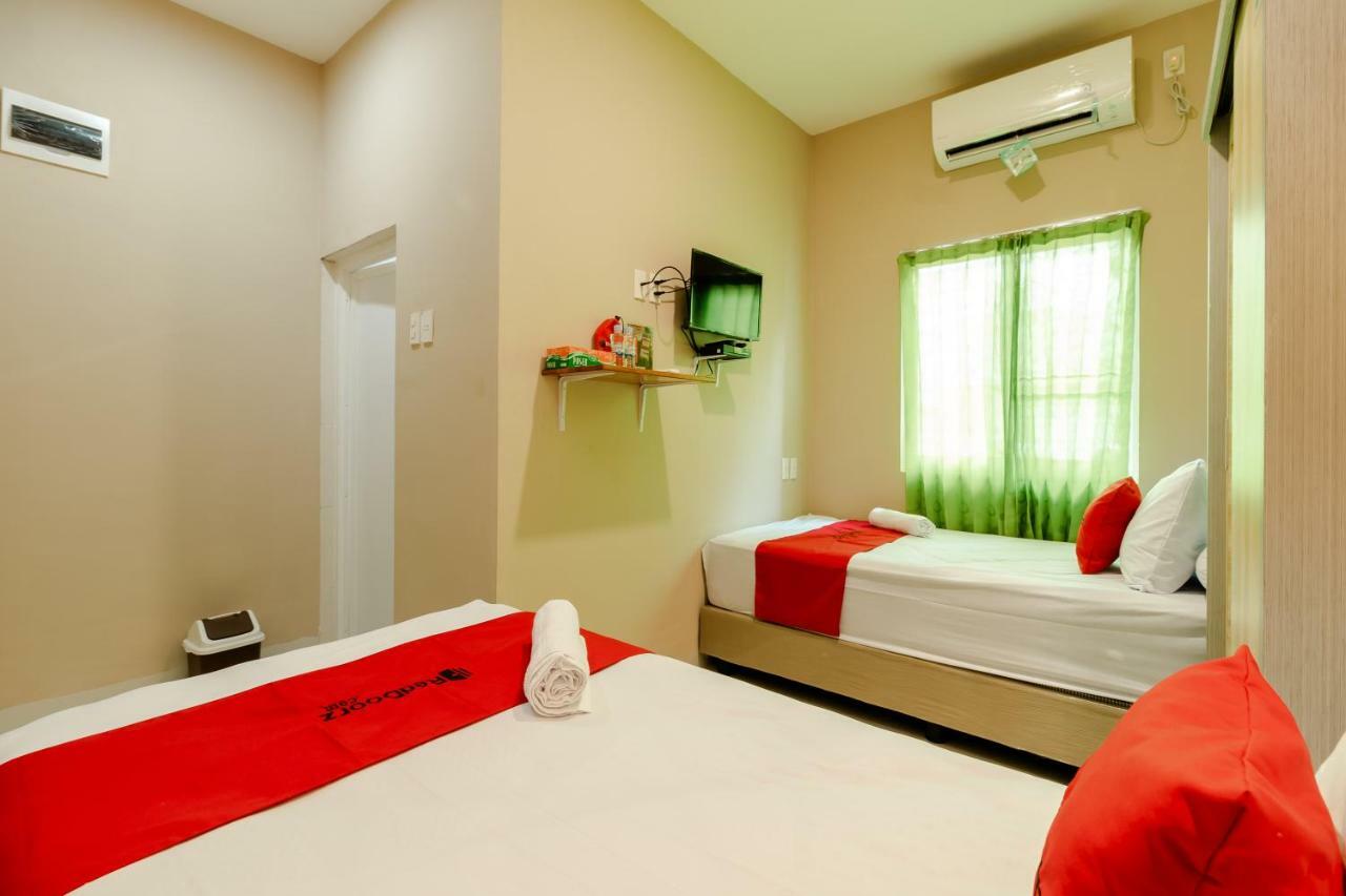 Reddoorz Syariah @ Panglima Polem Aceh Hotel Banda Aceh Eksteriør billede